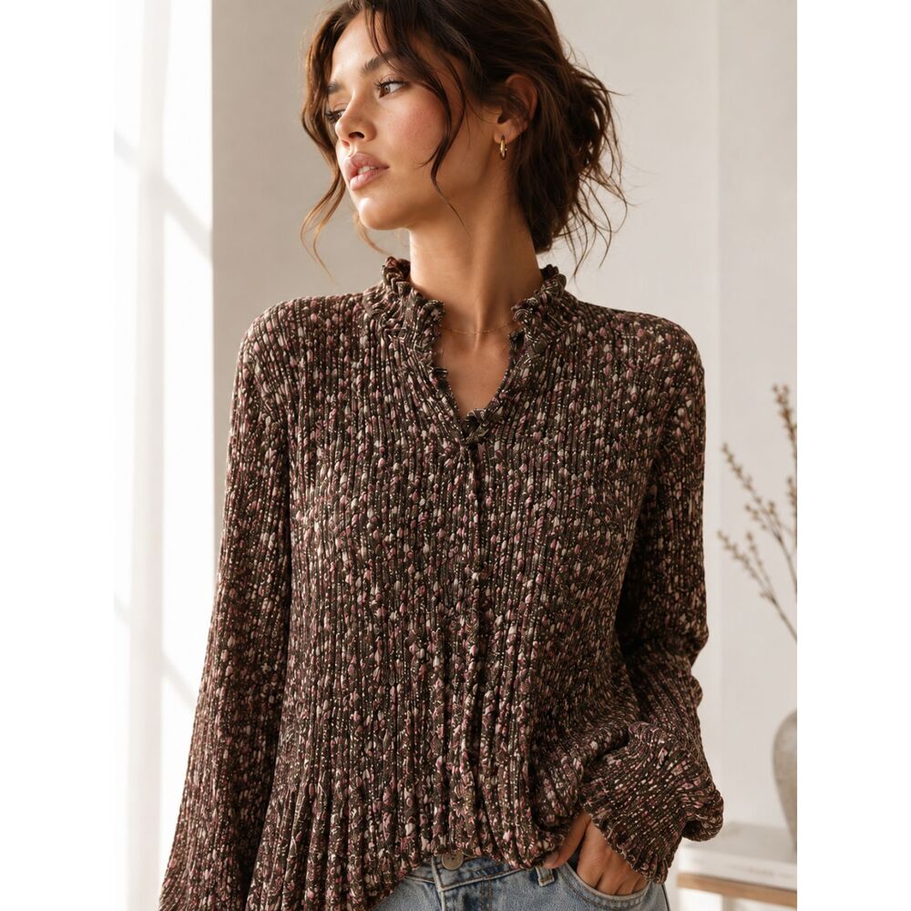 Cabi Floral Pleated Blouse Women’s Size Large Ruffle Neck Long Sleeve Top